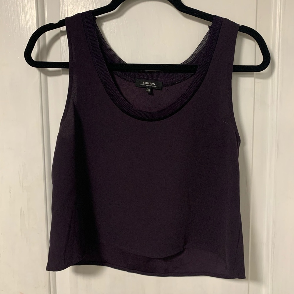 Tank shirt from Babaton Aritzia! Rarely warn. Beautiful fabric material.